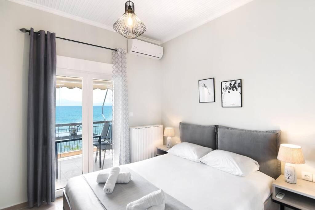 Endless Sea View House Villa Nea Iraklia Exterior photo